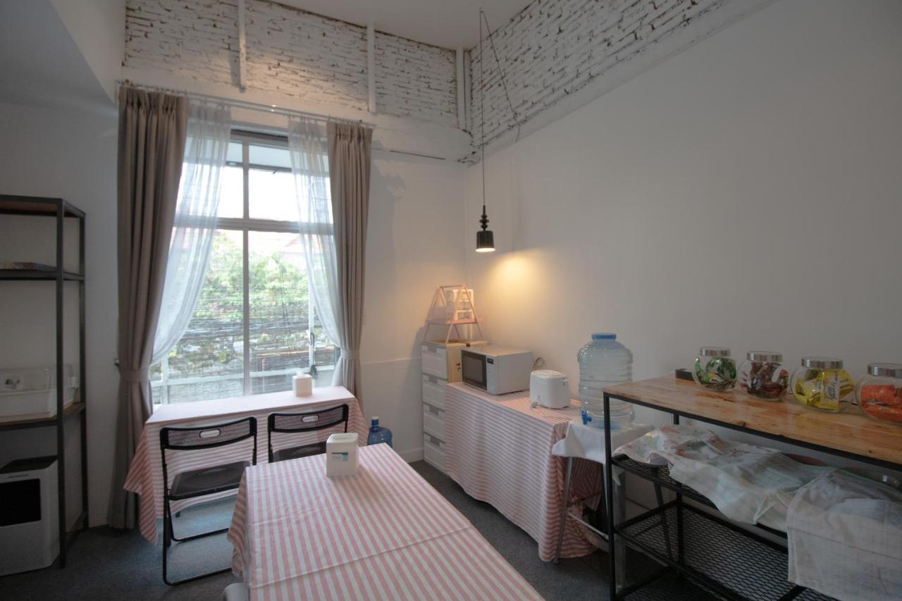 Albergue Oon Poshtel X Cafe Chiang Mai Exterior foto